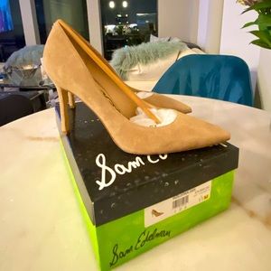 Sam Edelman Hazel pointed toe heel. Heel height 3.75”